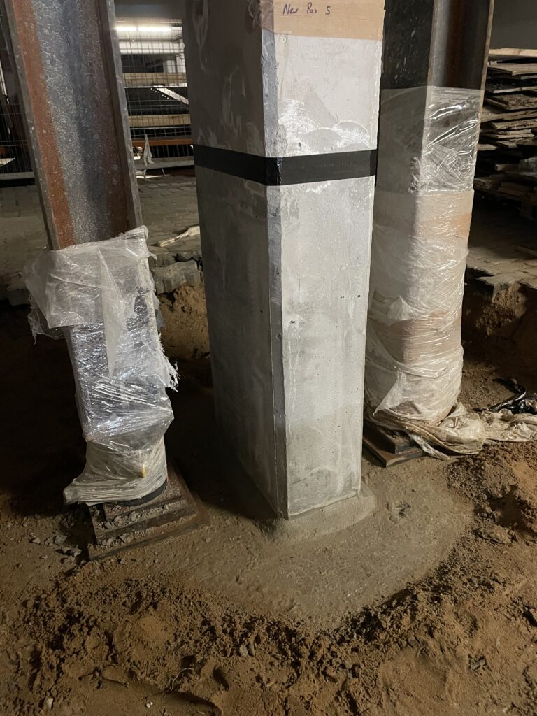 Vergussbeton neuer Stützensockel